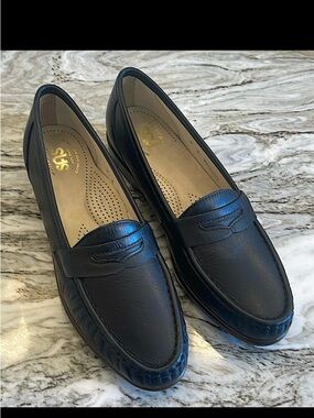 Tripad SAS Black Loafers/ Made in USA/ Just like new/ size 9